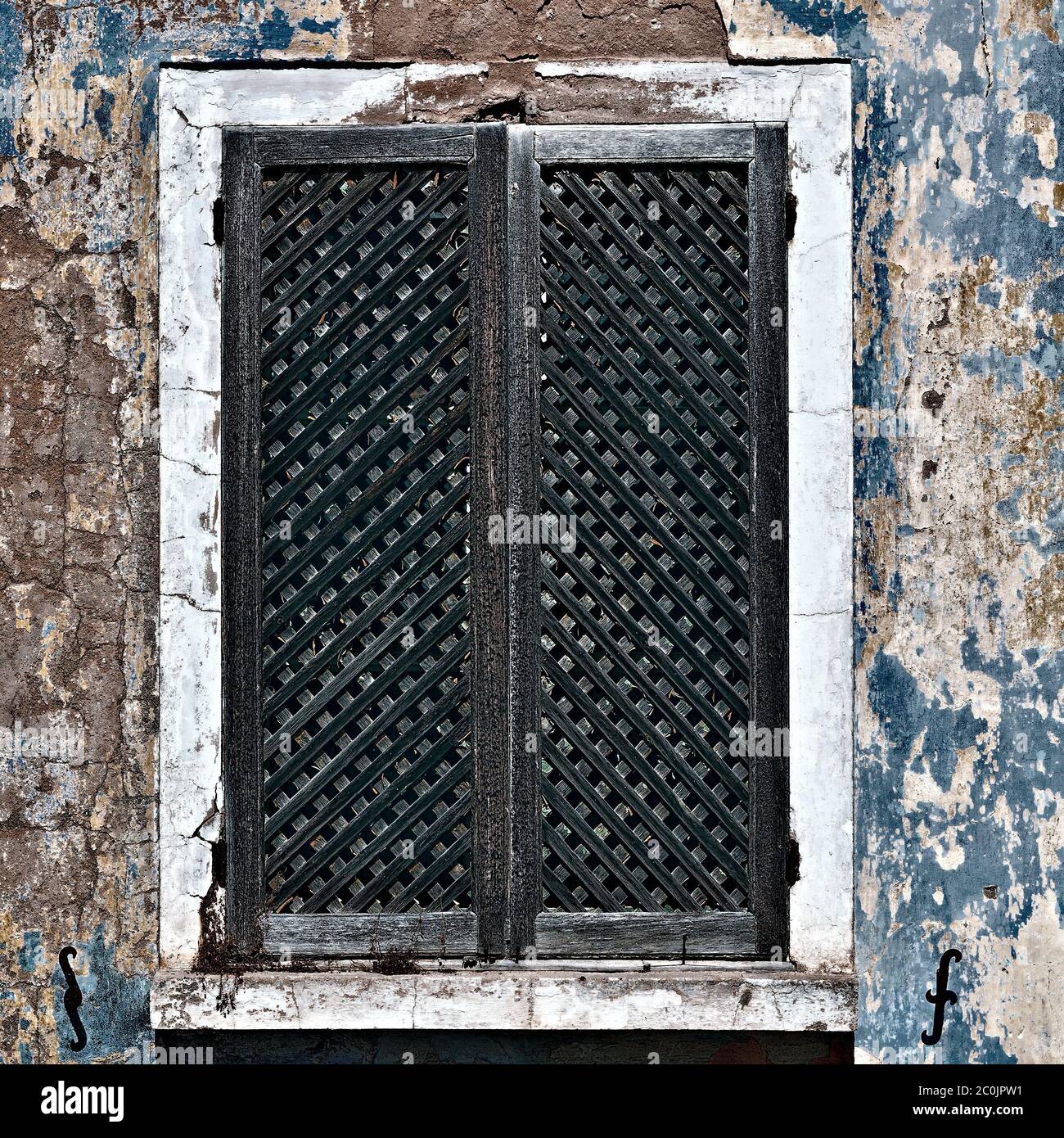 Vecchia facciata Foto Stock