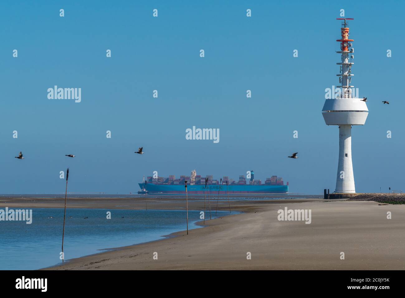 Torre radar sul Mare del Nord isola di Neuwerk, Waddensea, Patrimonio Mondiale dell'UNESCO, stato federale di Amburgo, Germania, Europa Foto Stock