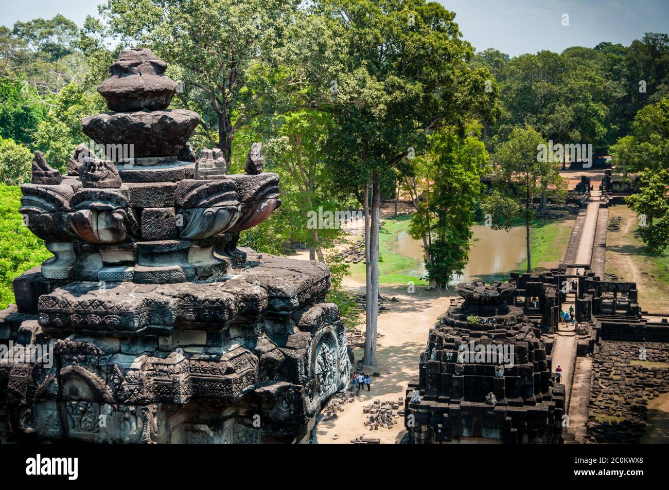 Parte superiore del tempio di pietra a Angkor Wat Foto Stock