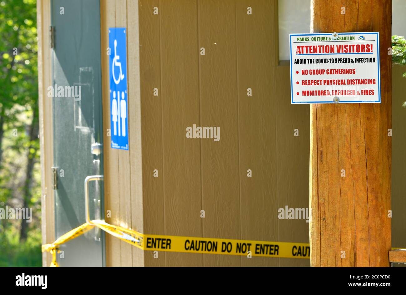 Un attico chiuso a causa della pandemia Covid-19 nella campagna Alberta Canada Foto Stock