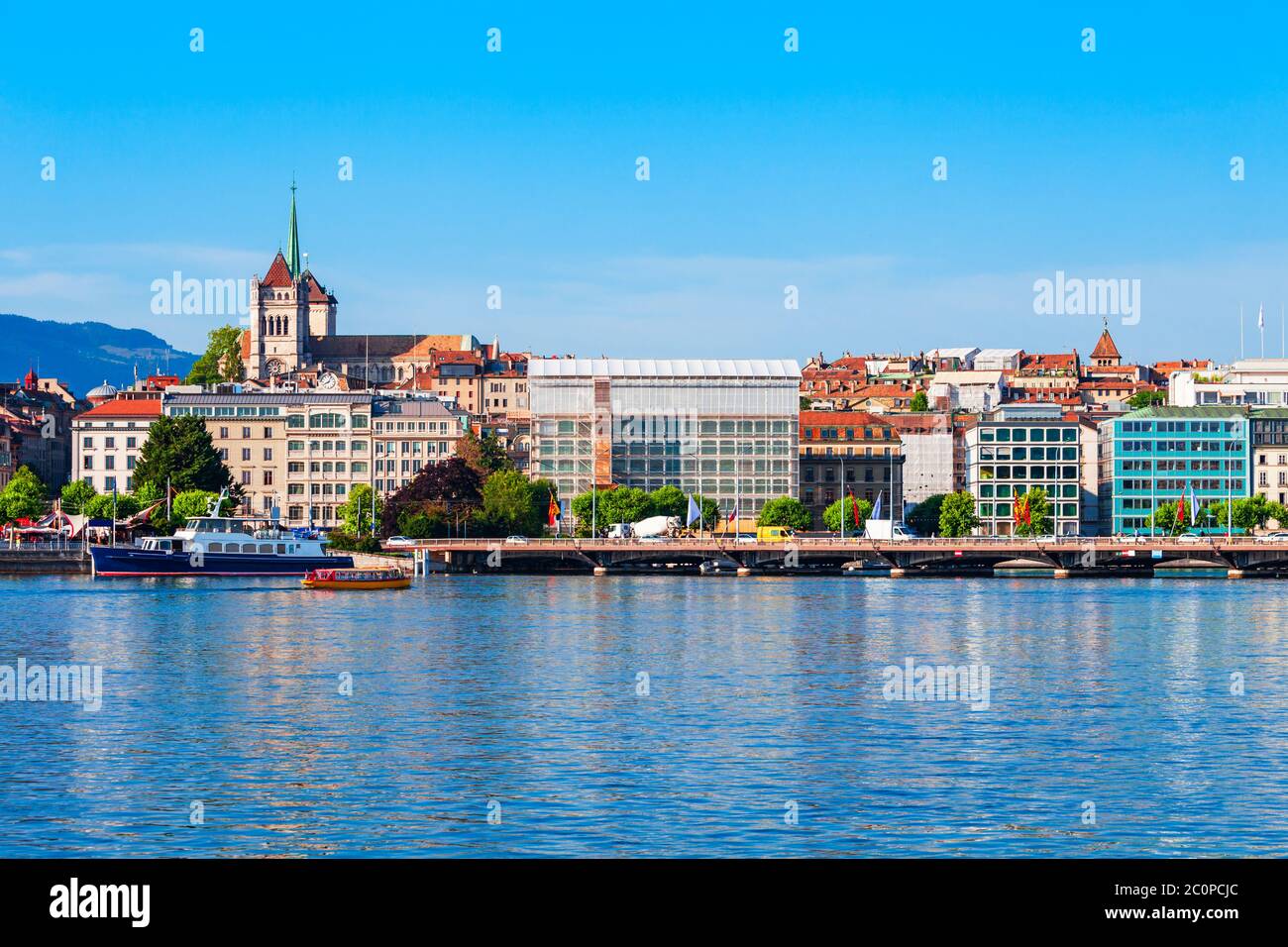 Città di Ginevra vista panoramica. Ginevra o Geneve è la seconda città più popolosa della Svizzera, situato sul Lago di Ginevra. Foto Stock