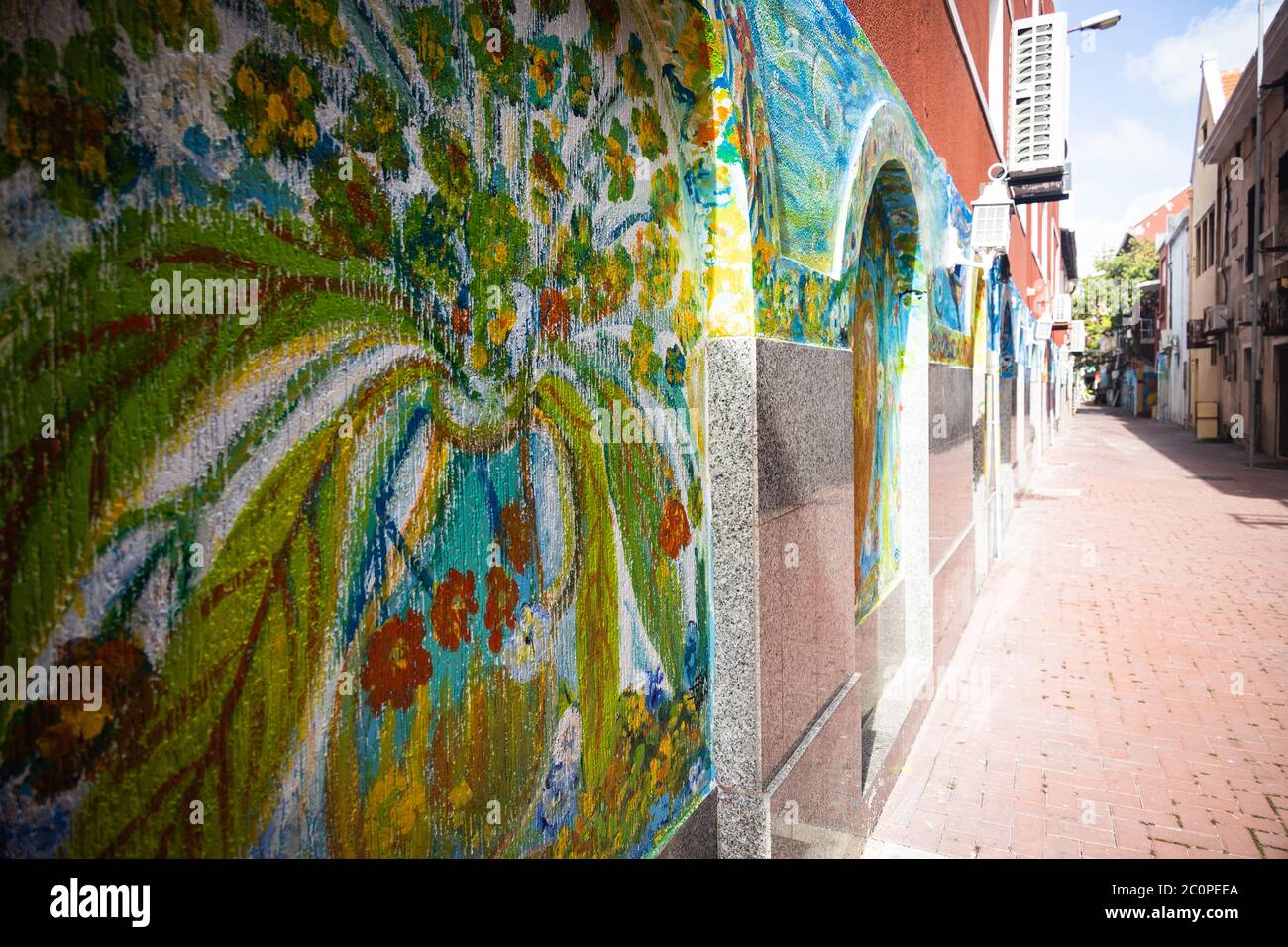 Arte di strada e graffiti in mostra sugli edifici di Willemstad, Curacao Foto Stock