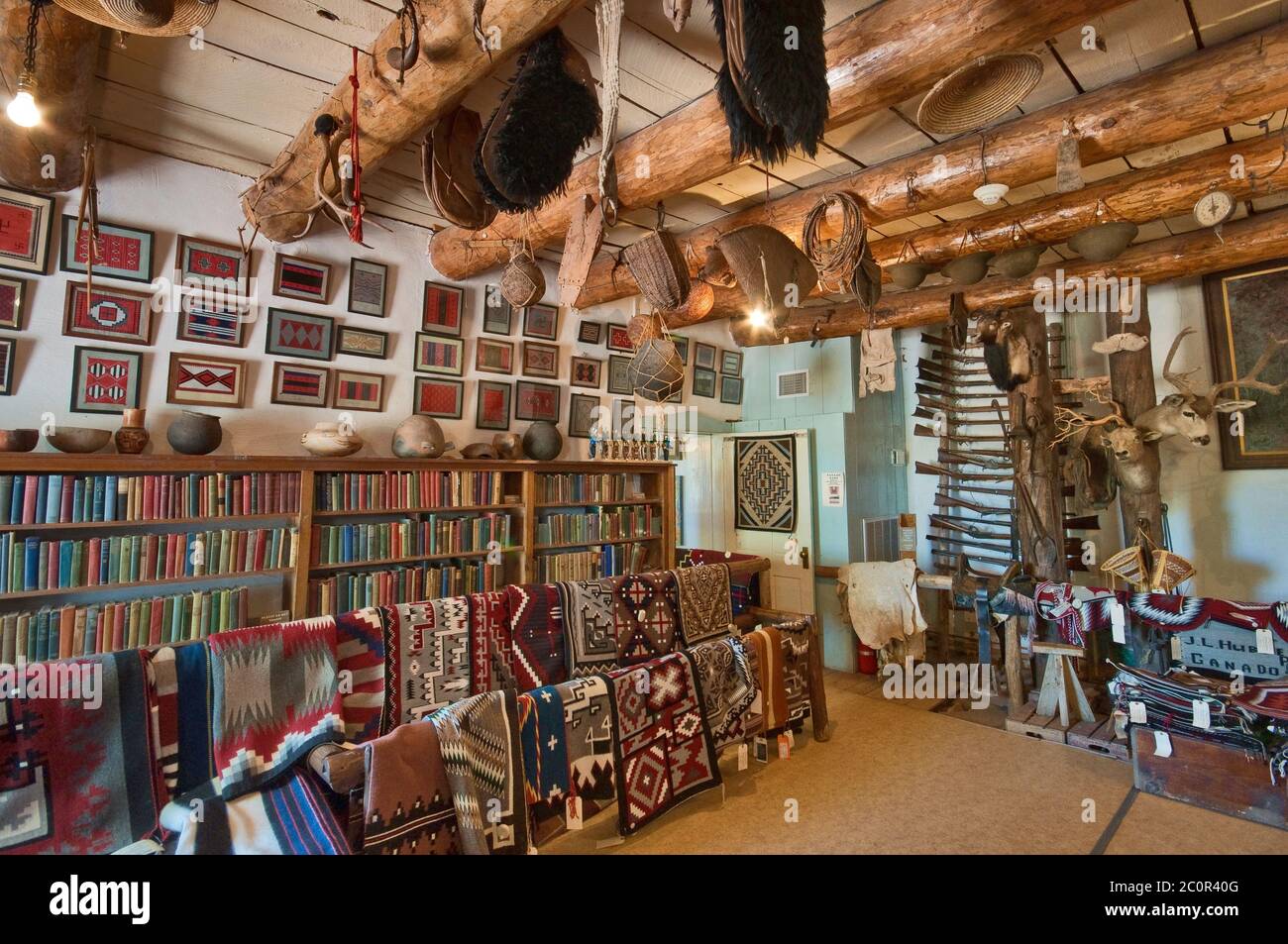Camera Rug presso il sito storico nazionale Hubbell Trading Post, riserva indiana Navajo, Ganado, Arizona, Stati Uniti Foto Stock