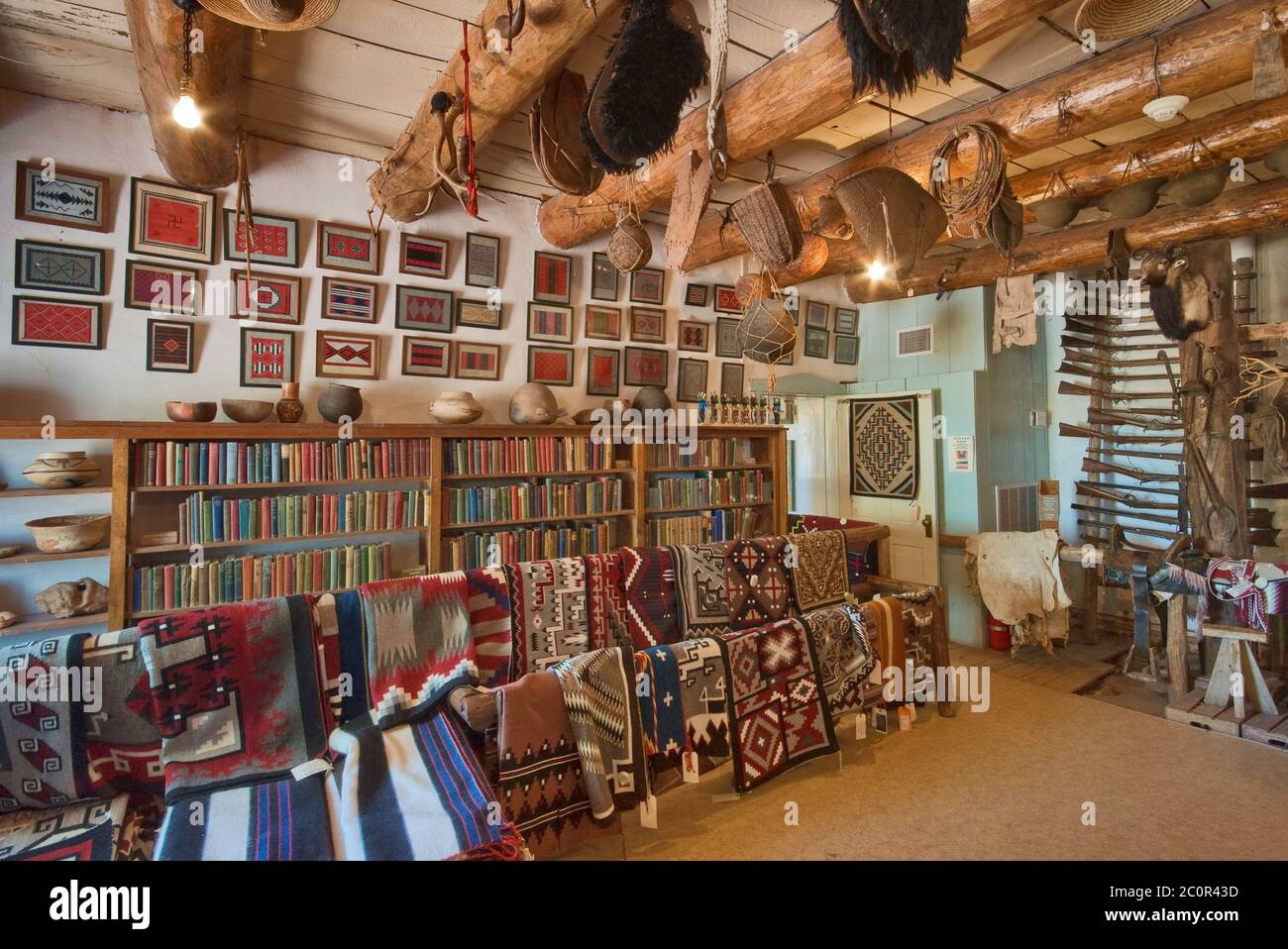 Camera Rug presso il sito storico nazionale Hubbell Trading Post, riserva indiana Navajo, Ganado, Arizona, Stati Uniti Foto Stock