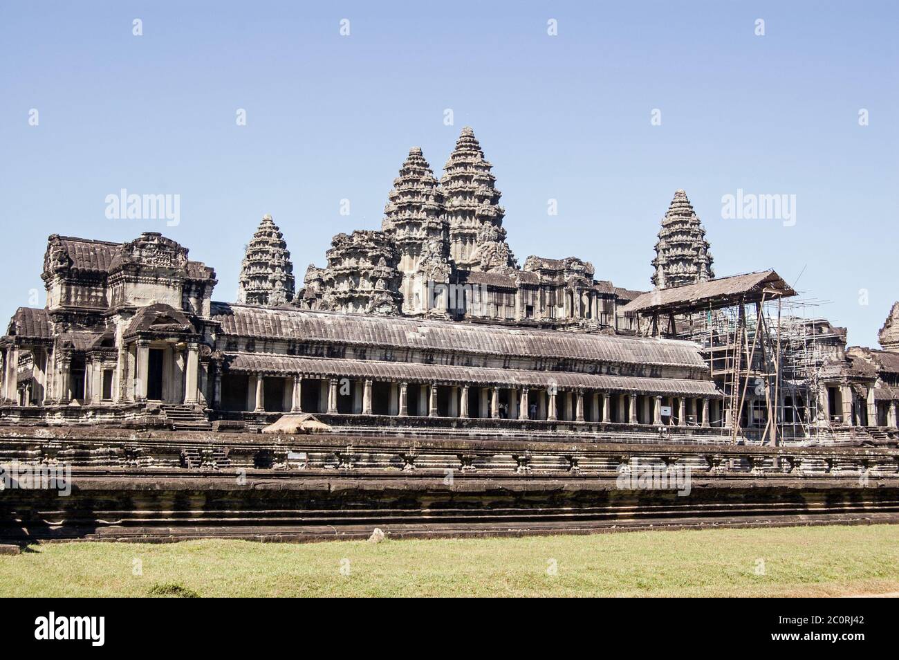 Vista del tempio di Angkor Wat, famoso in tutto il mondo, a Siem Reap, Cambogia. Foto Stock