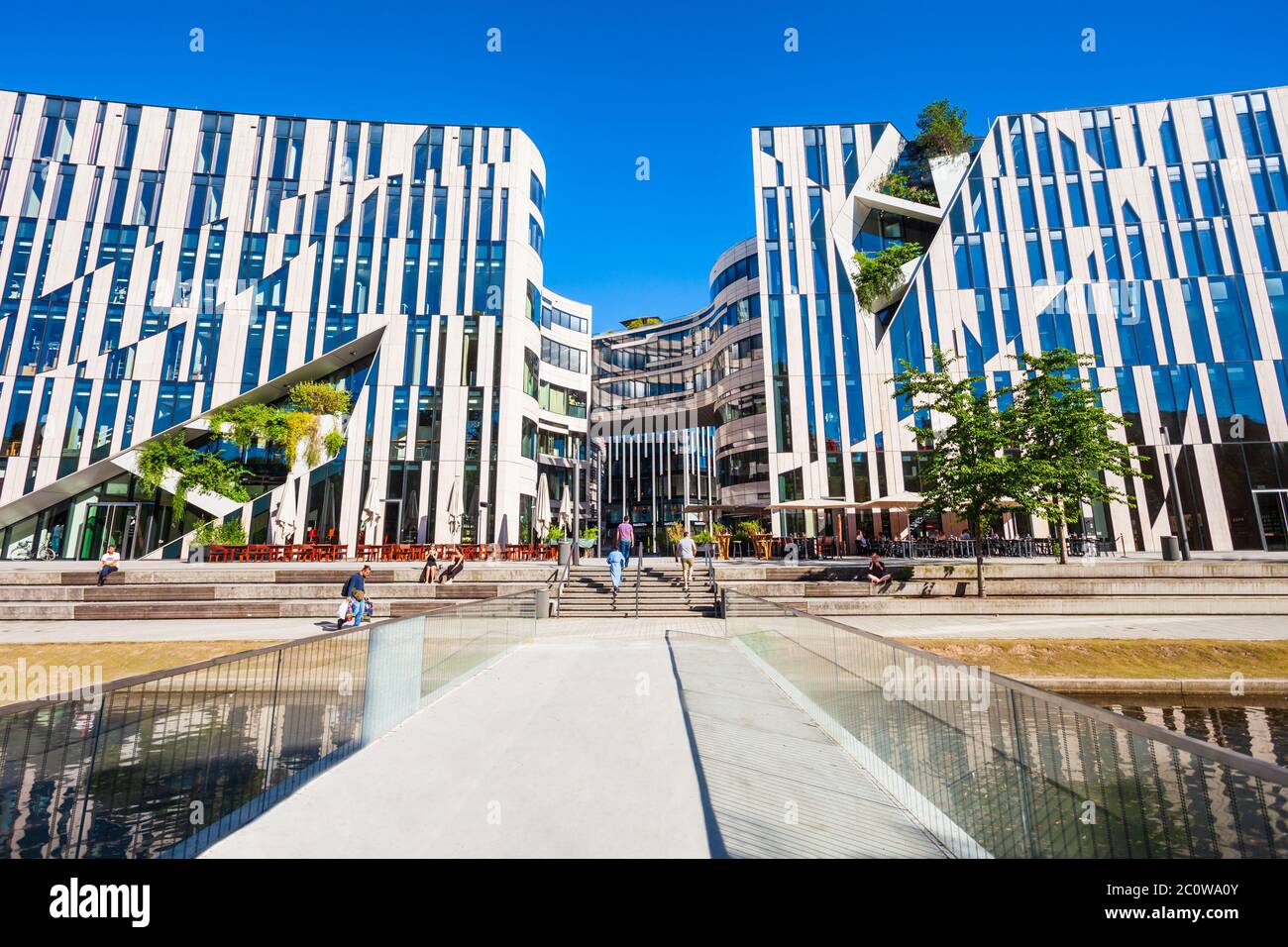 DUSSELDORF, Germania - Luglio 01, 2018: Apple Store edificio nella città di Dusseldorf in Germania Foto Stock