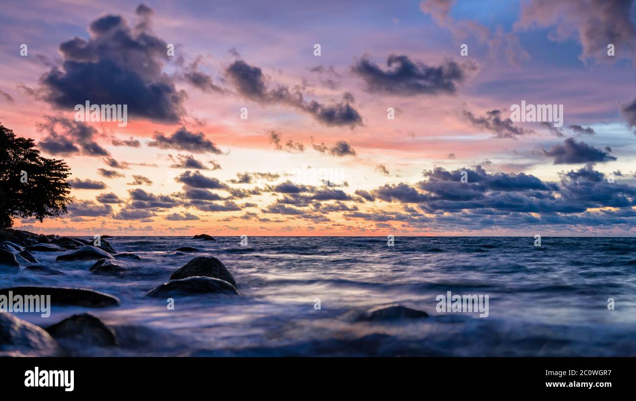 Tilt-Shift tramonto al mare in Thailandia Foto Stock