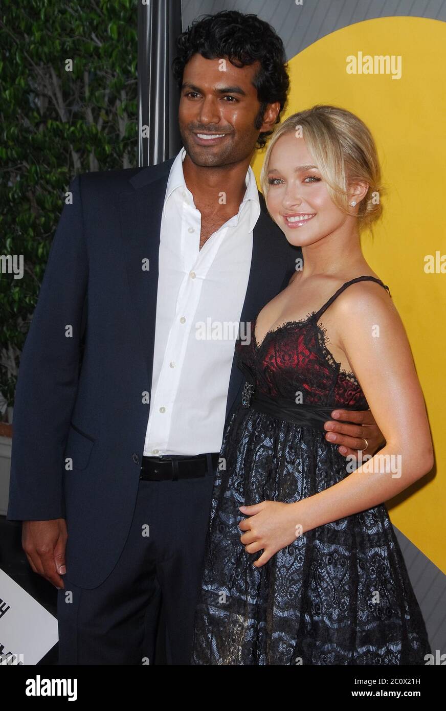 Sendhil Ramamurthy e Hayden Panettiere alla NBC TCA Party che si tiene al Beverly Hilton Hotel di Beverly Hills, California. L'evento si è svolto martedì 17 luglio 2007. Photo by: SBM / PictureLux - file Reference N. 34006-7550SBMPLX Foto Stock