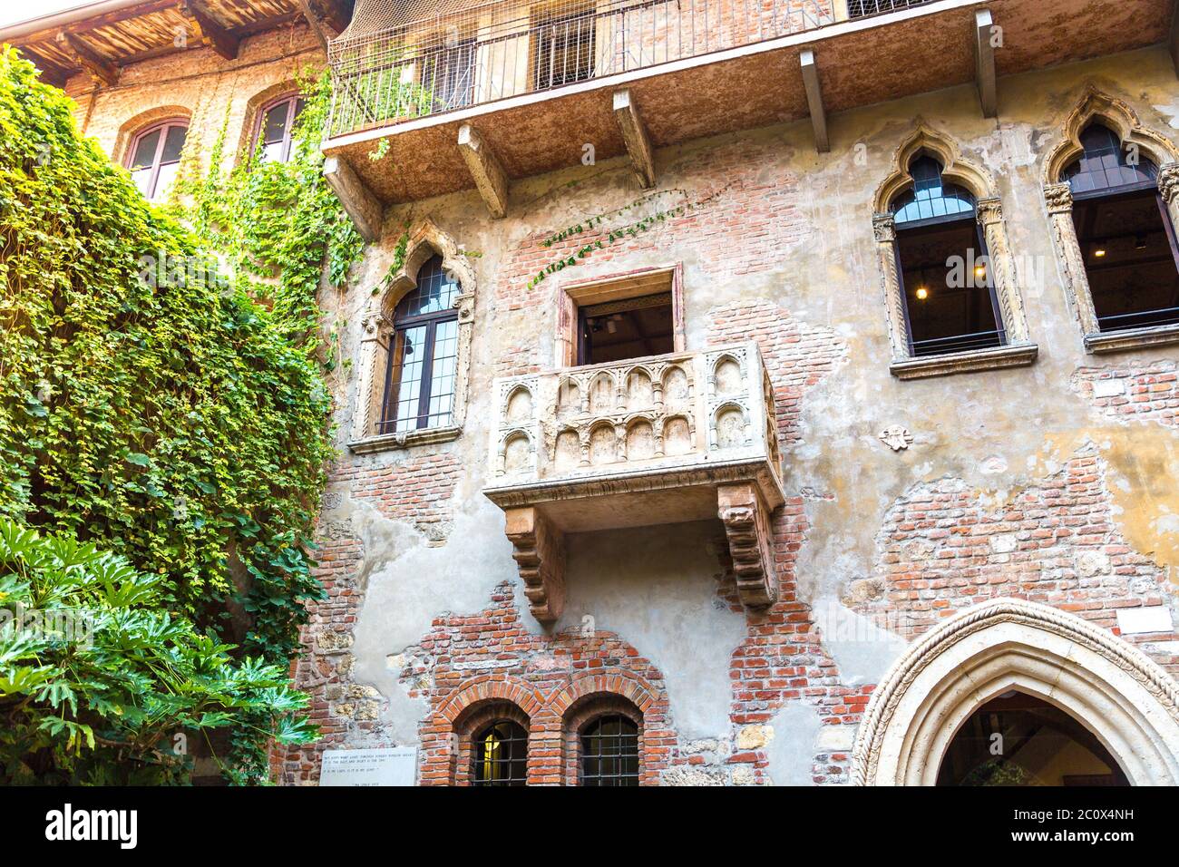 Dove Si Trova Il Balcone Di Giulietta E Romeo Balcone di romeo e giulietta immagini e fotografie stock ad alta