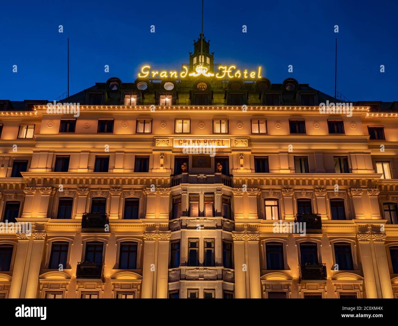 Stoccolma, Svezia - 11 giugno 2020: Grand Hotel nella notte estiva, Stoccolma, Svezia Foto Stock