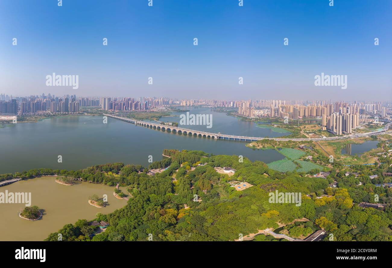 Wuhan Zoo Park Aerial scenario in estate Foto Stock