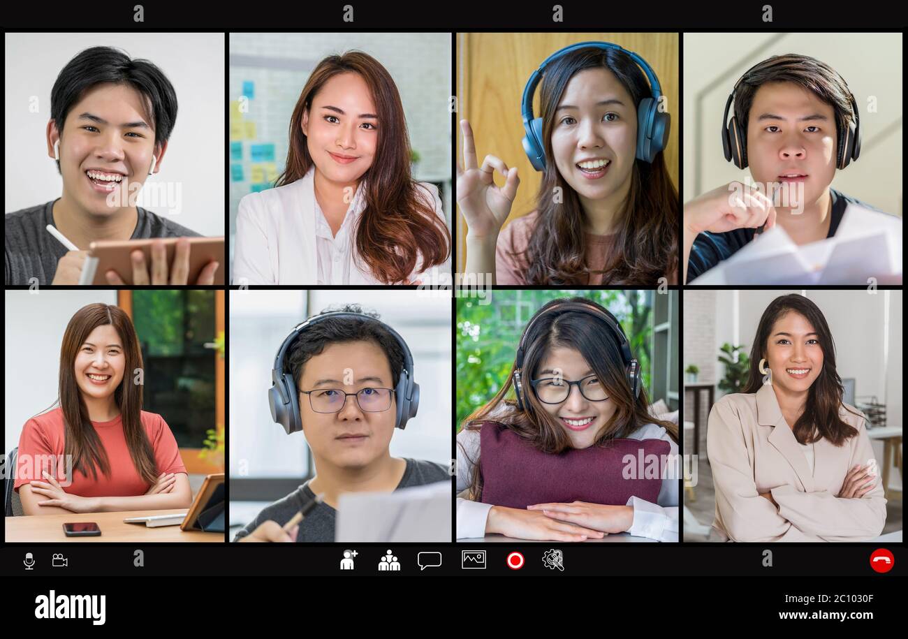 Asian Business People meeting and voting with teamwork collega in video call conference screen when Covid-19 pandemic,Coronavirus focolaio,online me Foto Stock