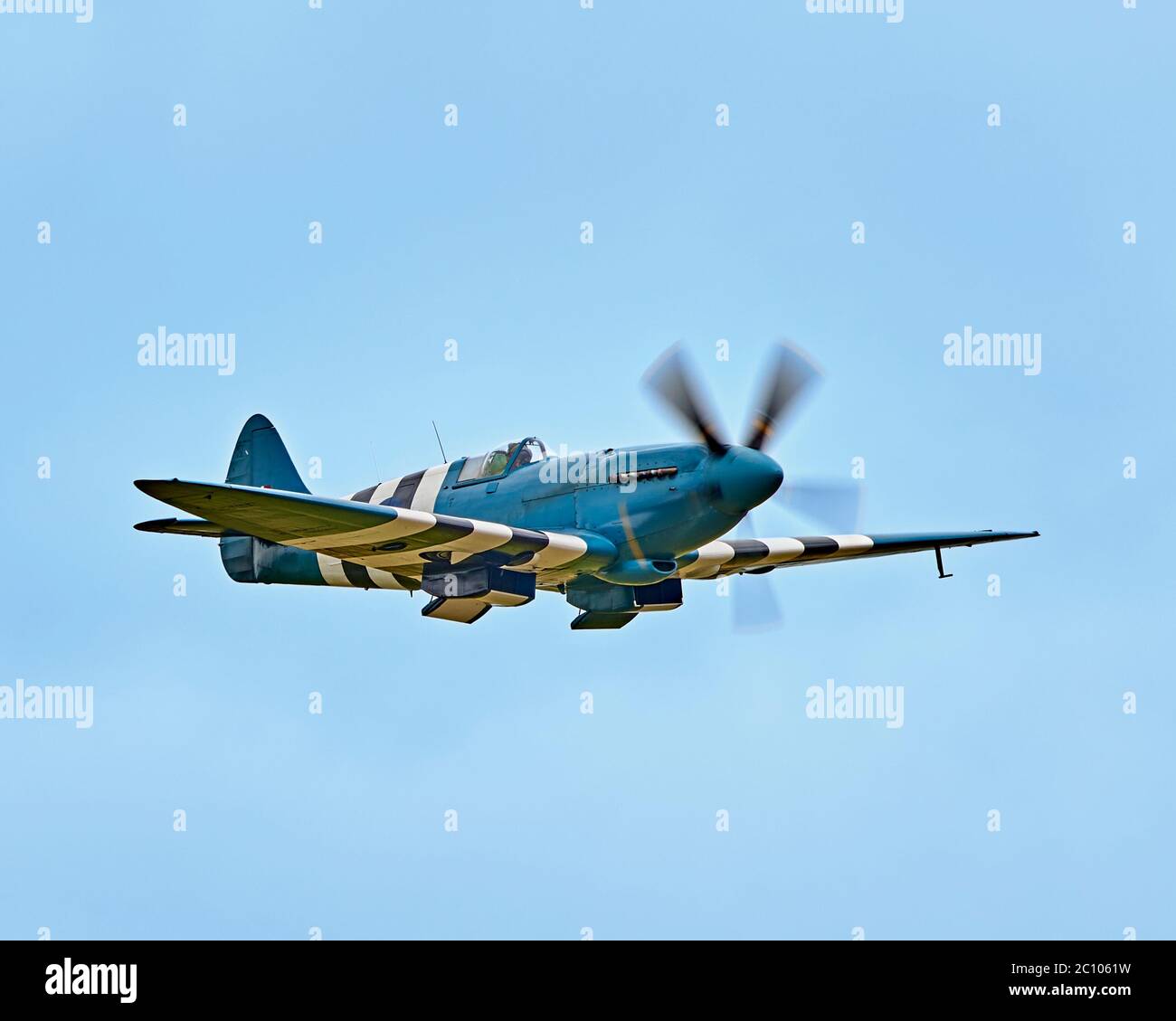 Supermarine (Vickers-Armstrong) Spitfire Mark XIX foto ricognizione aereo in volo. Foto Stock
