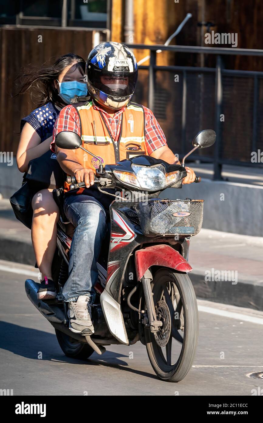 Motorbike Mask Immagini e Fotos Stock - Alamy
