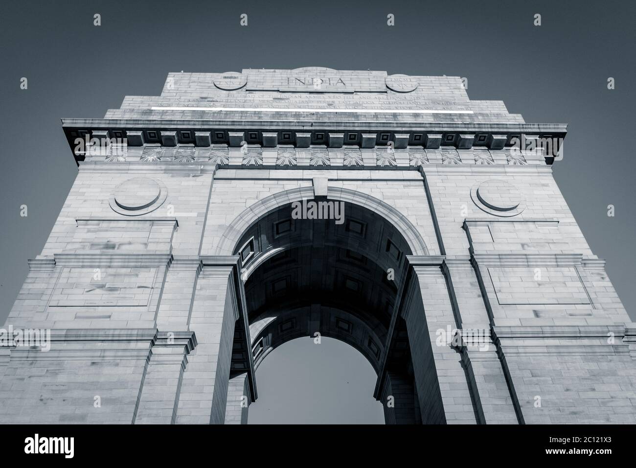 India Gate War Memorial situato a Nuova Delhi, India. India Gate è l'attrazione turistica più popolare da visitare a Nuova Delhi. Nuova Delhi è la capitale. Foto Stock