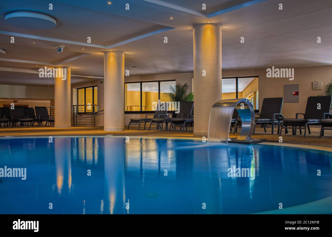 Piscina coperta Foto Stock