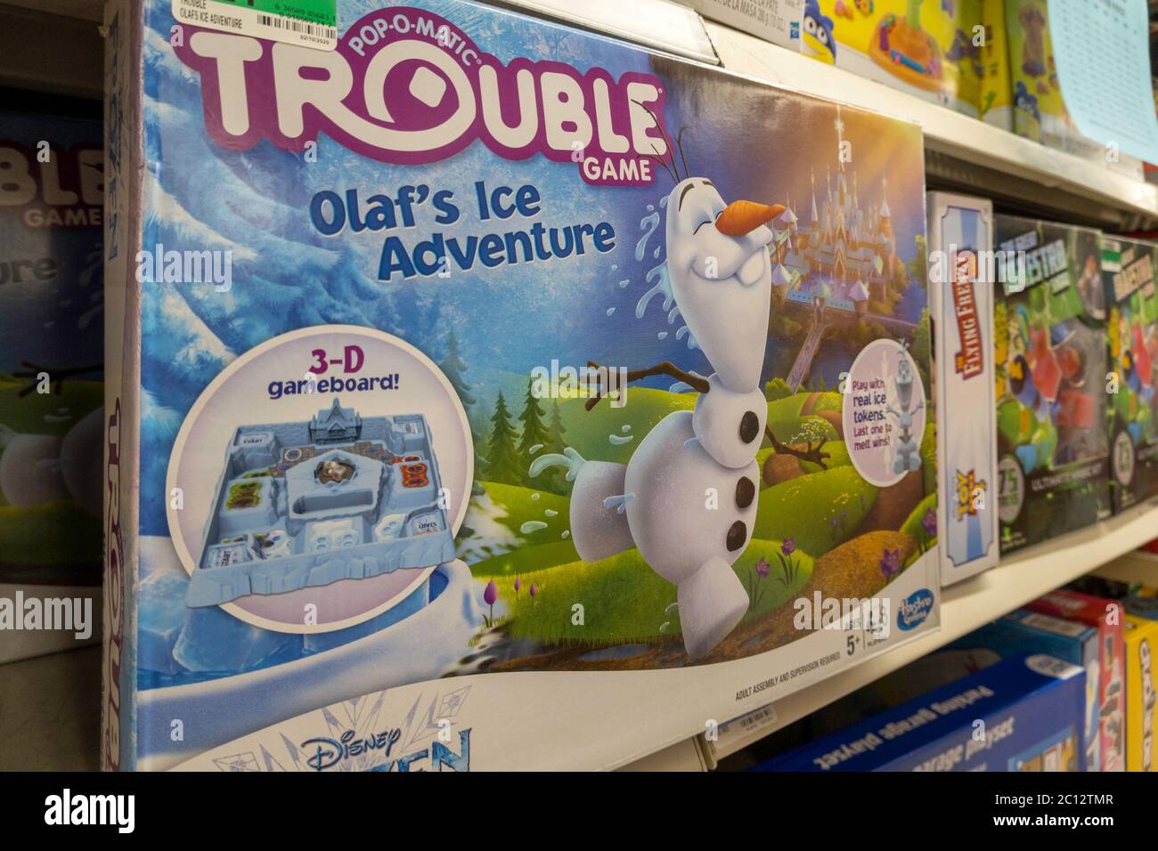 Ripiano da gioco in un negozio di giocattoli, Stati Uniti Foto Stock