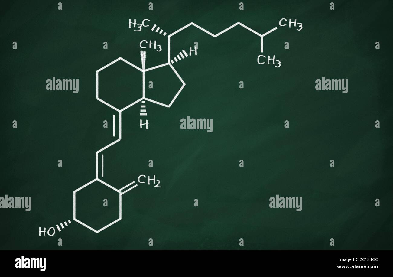 Il modello strutturale della vitamina D3 molecola sulla lavagna. Foto Stock