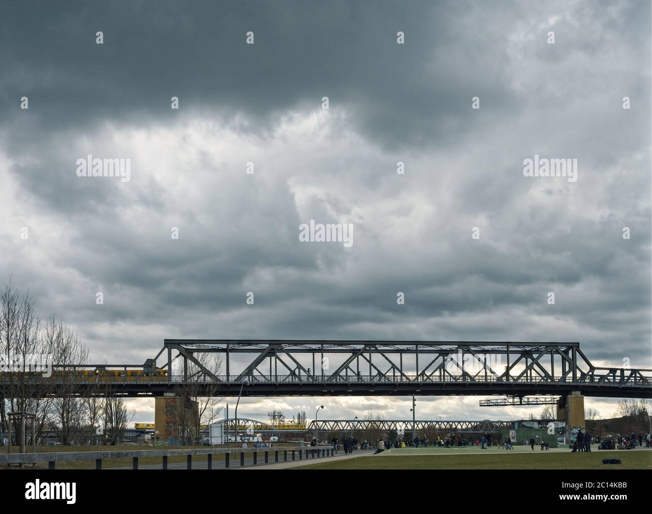 Ponte ferroviario immagini e fotografie stock ad alta risoluzione - Alamy