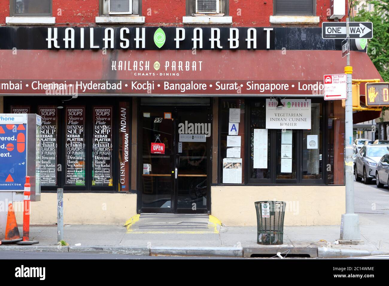 Kailash Parbat, 99 East 27th St, New York, NYC foto di una catena di ristoranti indiani Kosher Chaat nel quartiere 'Curry Hill' Foto Stock