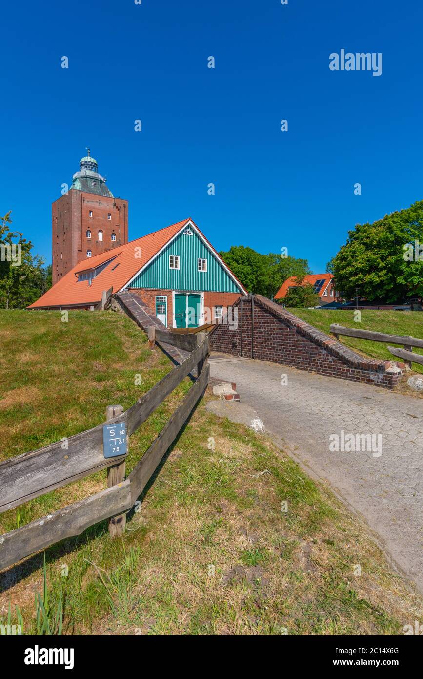 Il più antico faro della Germania, costruito nel 1380, isola del Mare del Nord di Neuwerk, Stato federale di Amburgo, Germania del Nord, Patrimonio Mondiale dell'UNESCO Foto Stock