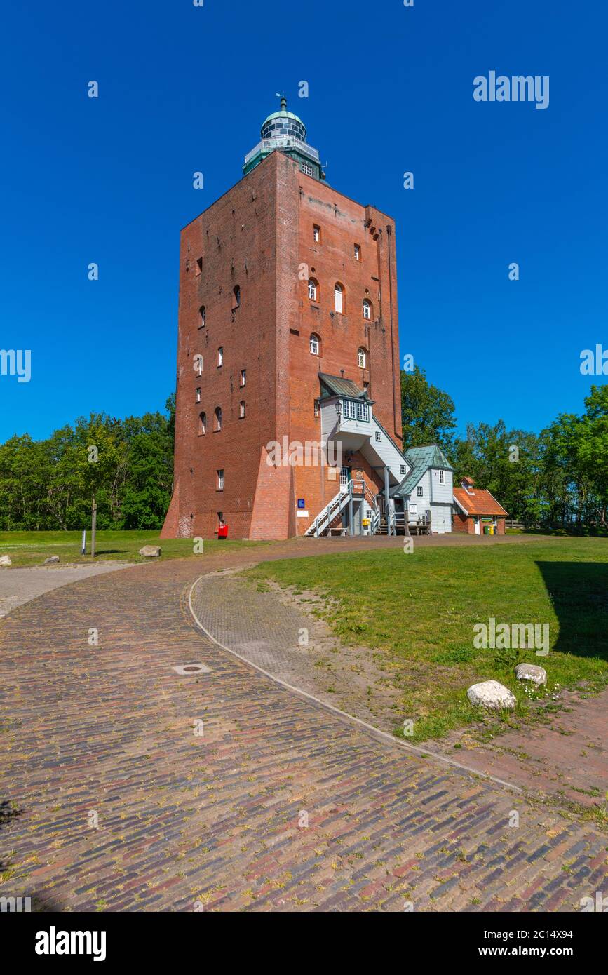 Il più antico faro della Germania, costruito nel 1380, isola del Mare del Nord di Neuwerk, Stato federale di Amburgo, Germania del Nord, Patrimonio Mondiale dell'UNESCO Foto Stock