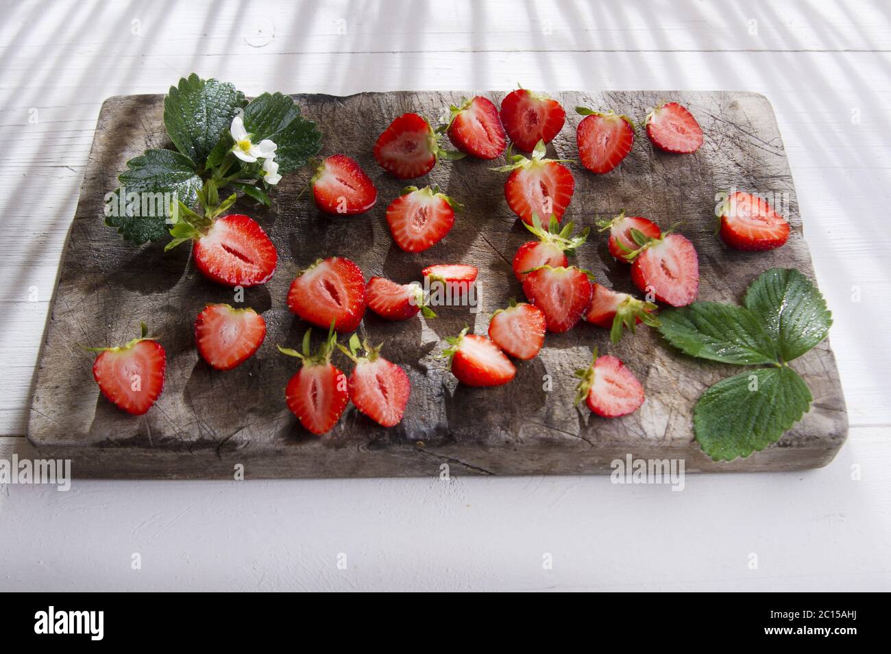 Piccoli pezzi di fragole Foto Stock