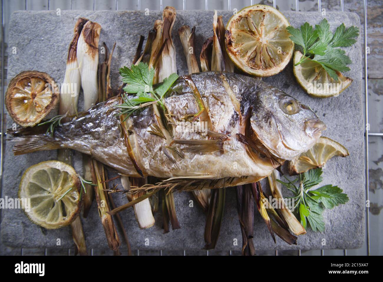 Orate di mare cotta al forno Foto Stock
