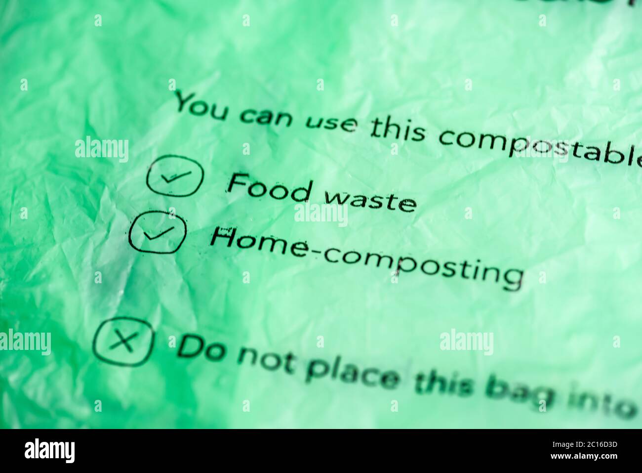 Sacchetto di trasporto componibile di Co-Op da utilizzare a casa per rifiuti alimentari e decomposizione domestica Foto Stock