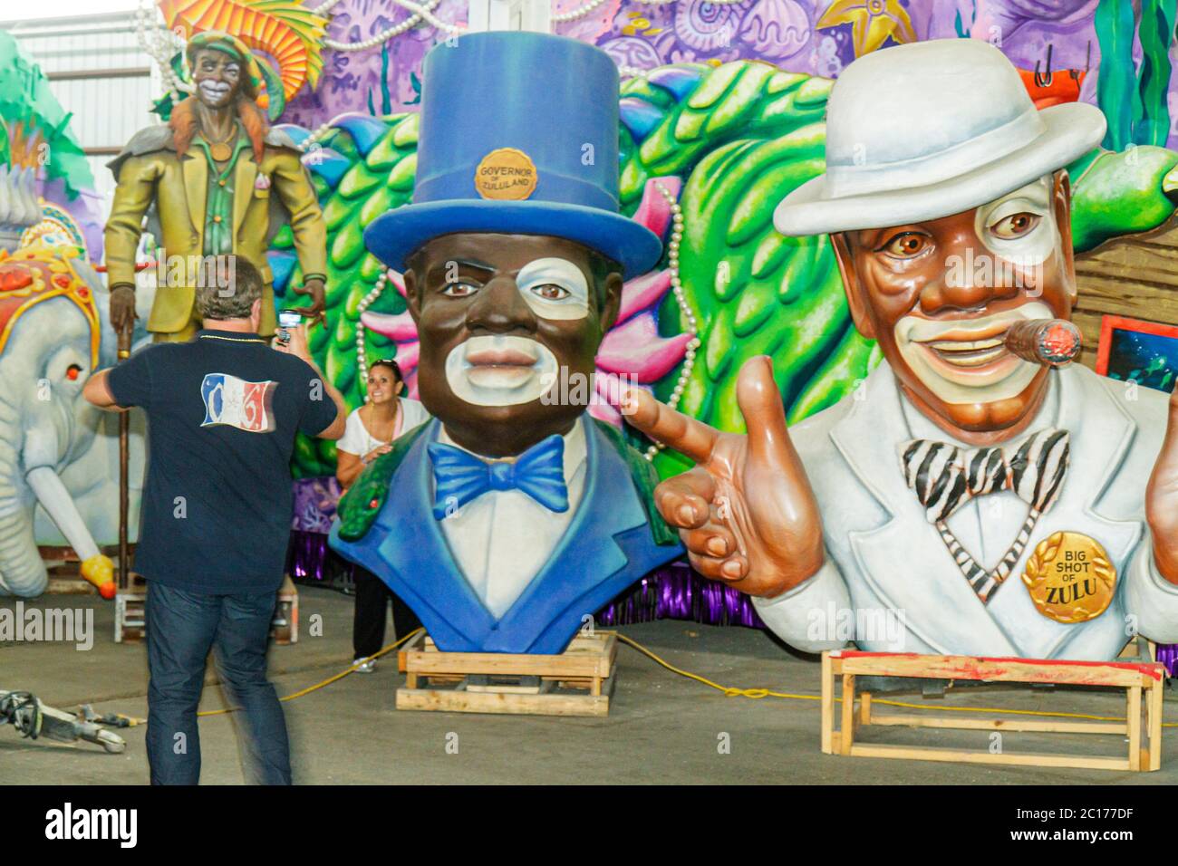 New Orleans Louisiana, Porto di New Orleans, Blaine Kern's Mardi Gras World, attrazione, mostra di carnevale, studio di design, oggetti di scena, statua, parata galleggiante fare, fa Foto Stock