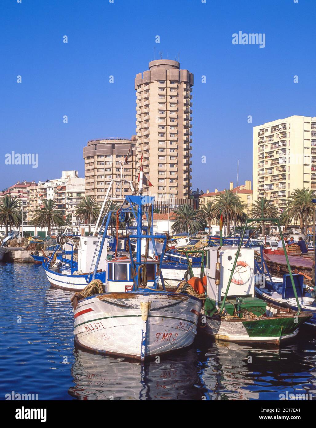 Vista porto, Fuengirola, Costa del Sol, Provincia di Malaga, Andalusia (Andalusia), Regno di Spagna Foto Stock