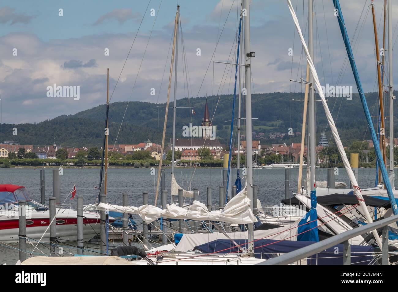 Iznang, tappa di atterraggio, guarda a Radolfszell, Lago di Costanza, Germania, luglio Foto Stock