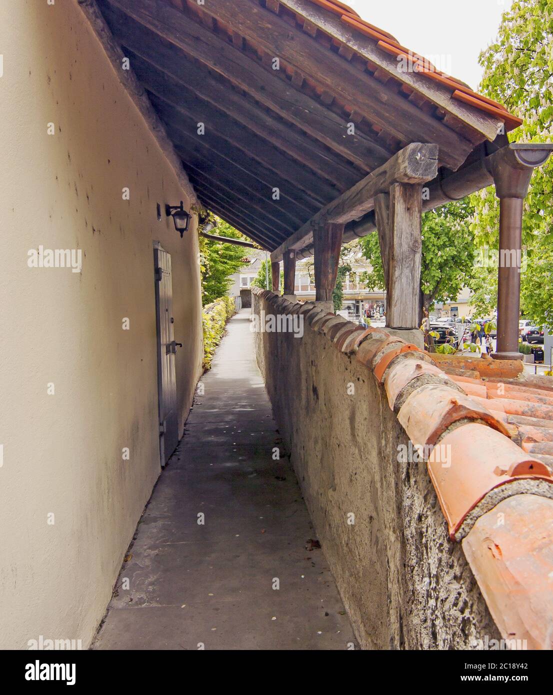 Passaggio sulla parete della città di Lindau sul Lago di Costanza Foto Stock