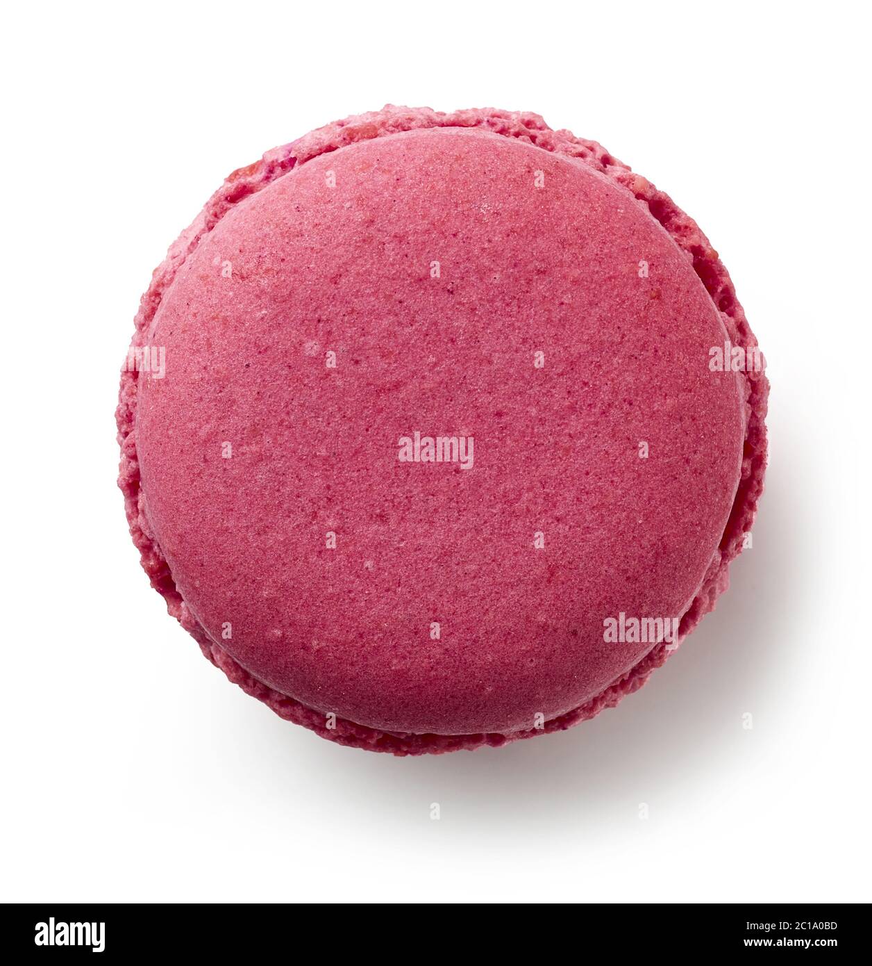 macaroon porpora ribes nero isolato su sfondo bianco, vista dall'alto Foto Stock