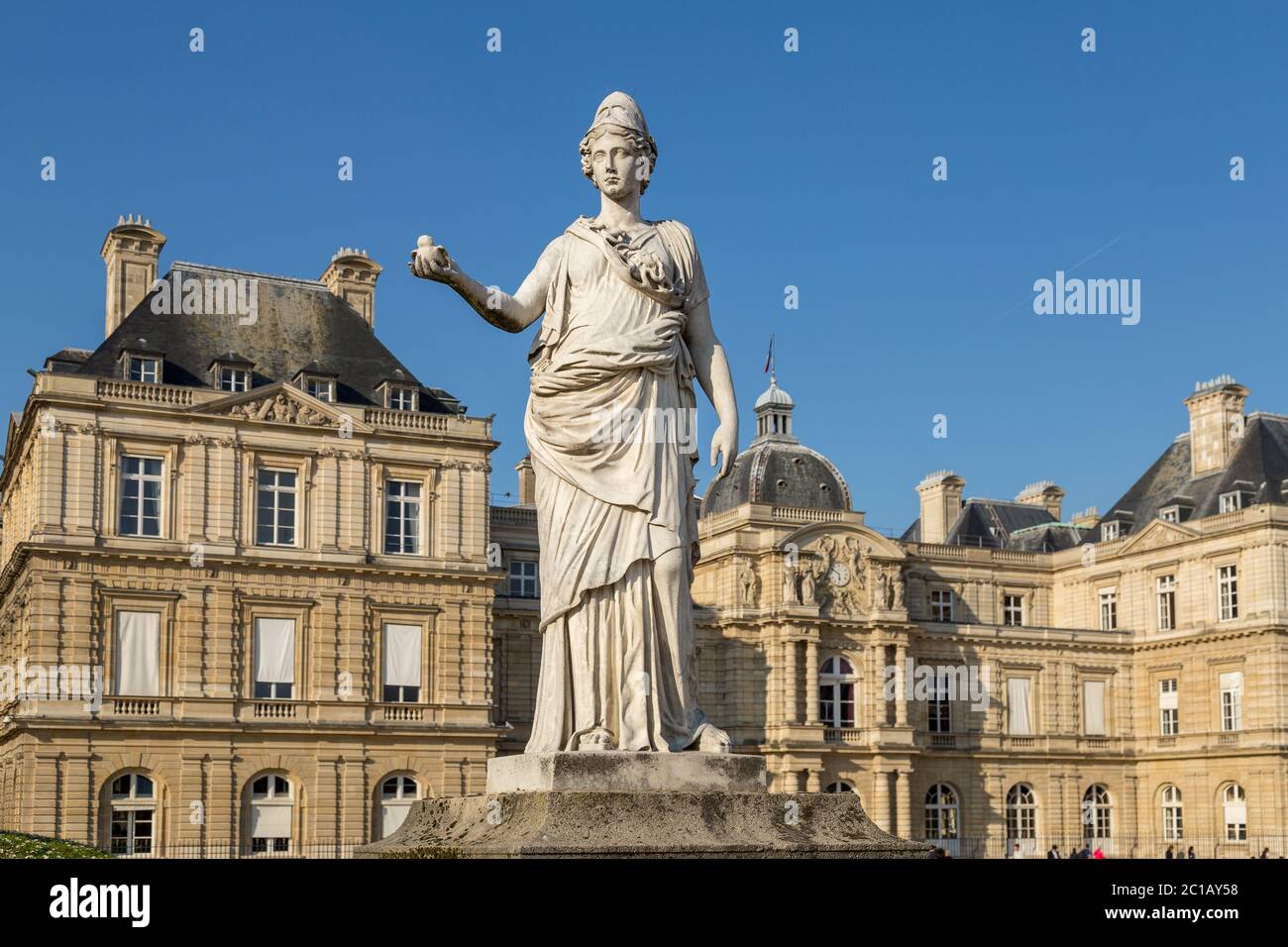 Palazzo del Lussemburgo Palais du Petit-Luxembourg - sede del presidente del Senato francese. Il palazzo fu costruito come residenza reale per Mar Foto Stock