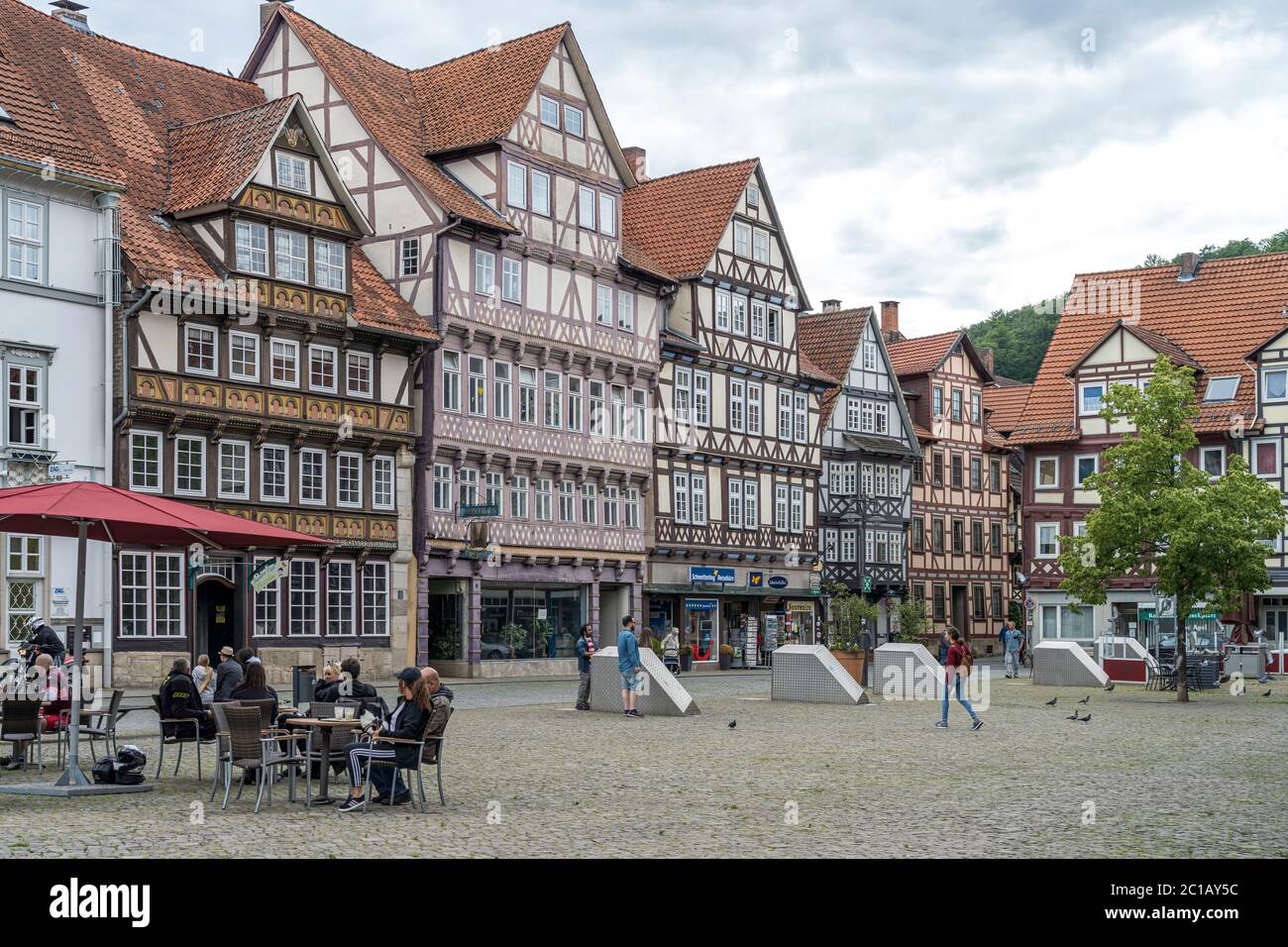 Fachwerkhäuser in der altstadt von Hann. Münden, Niedersachsen | Case con struttura in legno nella parte vecchia di Hann. Münden, bassa Sassonia, Germania Foto Stock