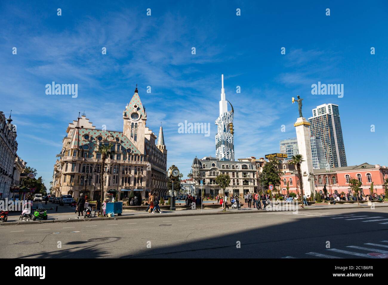 La statua di Medea si trova nel centro di Batumi, Georgia Foto Stock