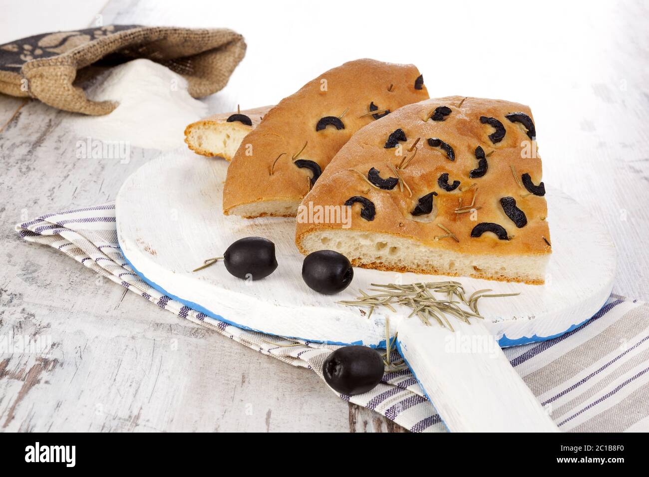 Delizioso Pane con olive foccacia Foto Stock