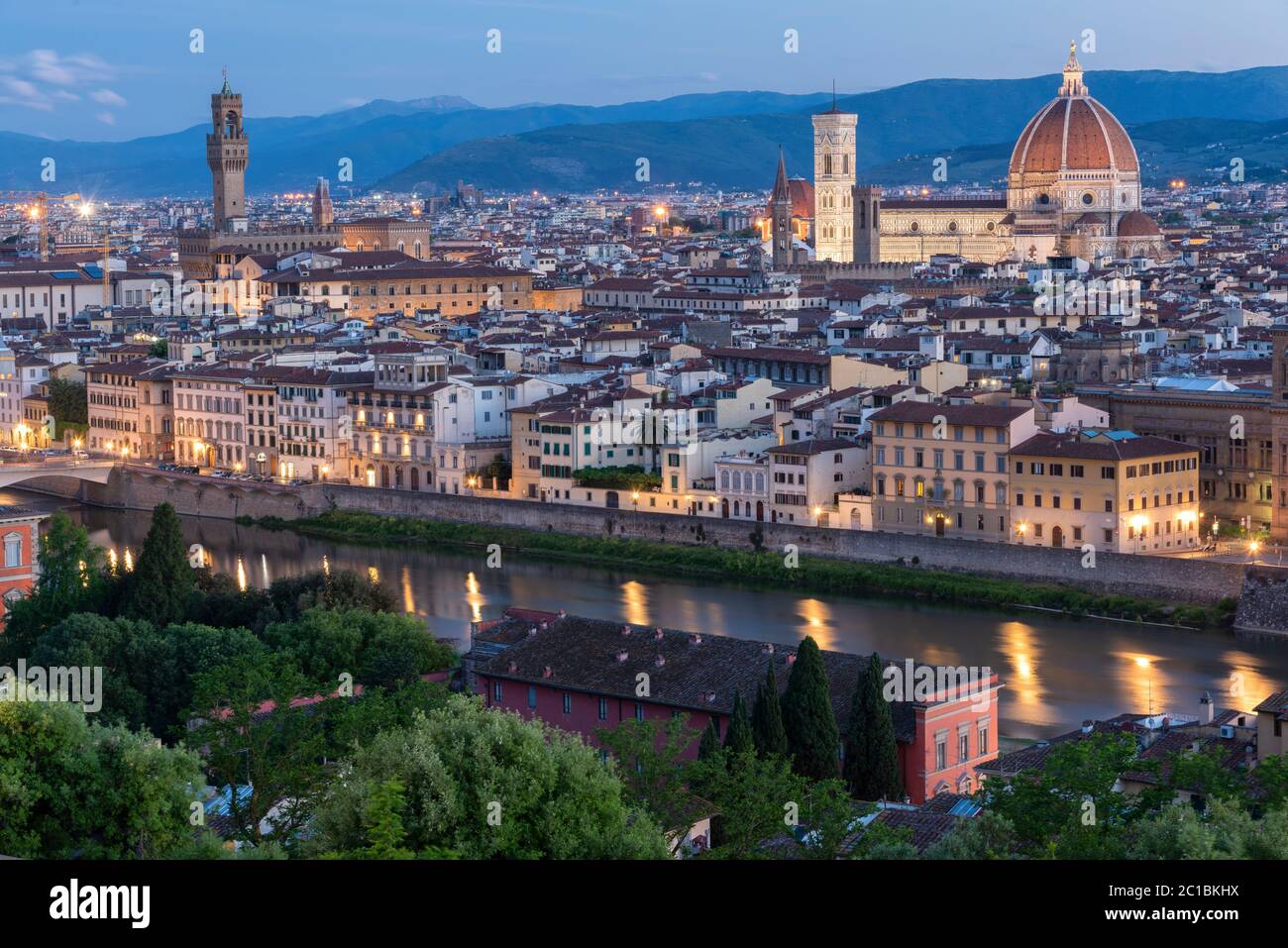 Europa, Italia, Toscana, Firenze, paesaggio urbano in un'ora magica Foto Stock