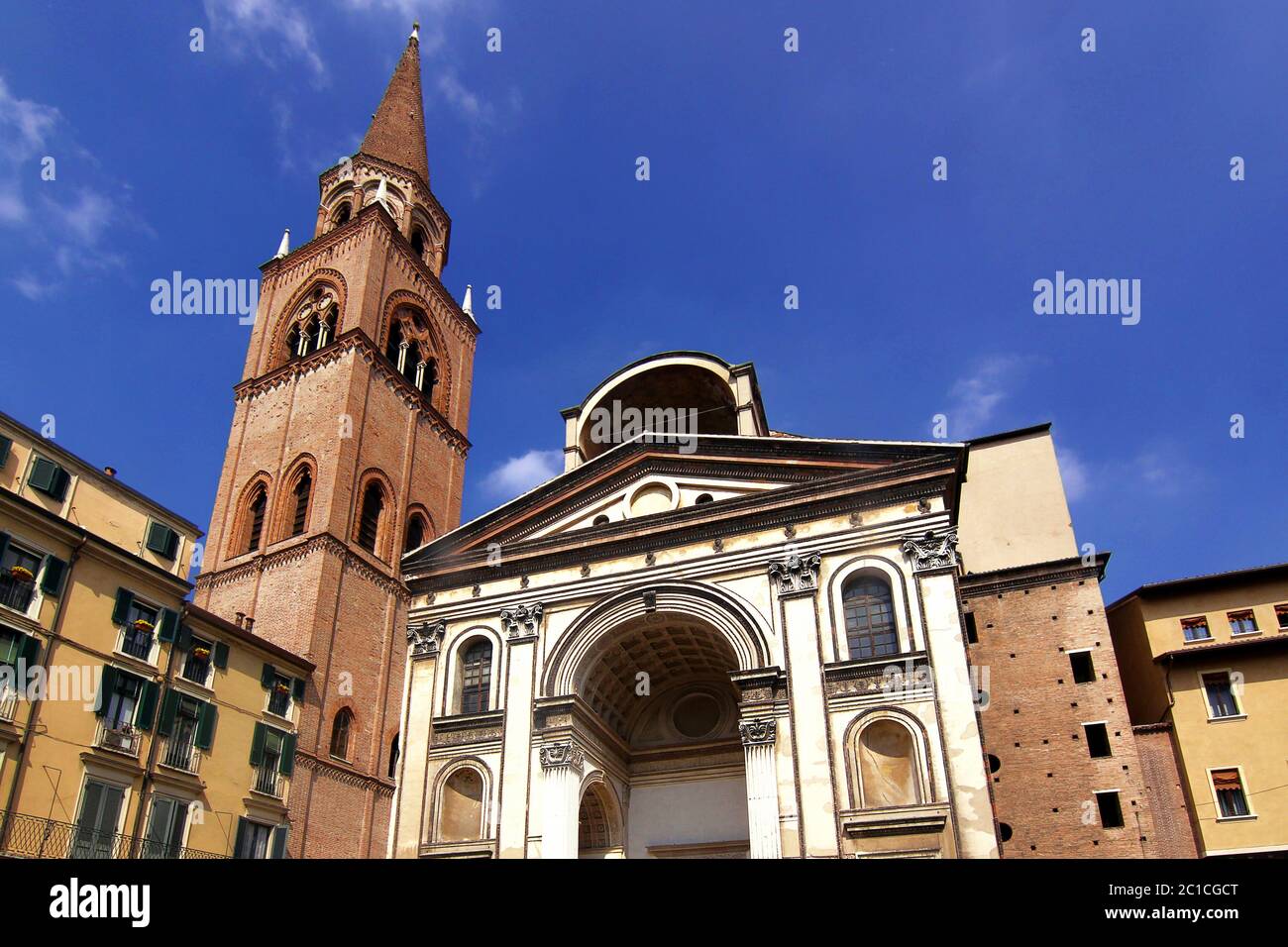 La Basilica di Sant'Andrea a Mantova Foto stock - Alamy