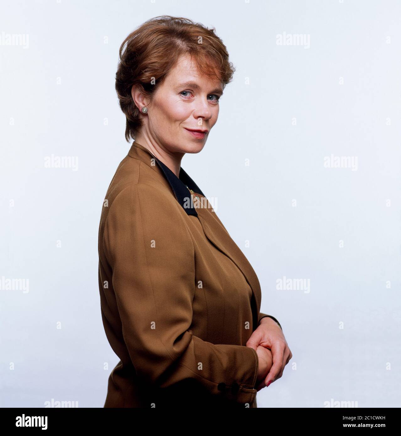 L'attrice britannica Celia Imrie famosa per il suo lavoro con Victoria Wood in Dinnerlades e Acorn Antiques Foto Stock