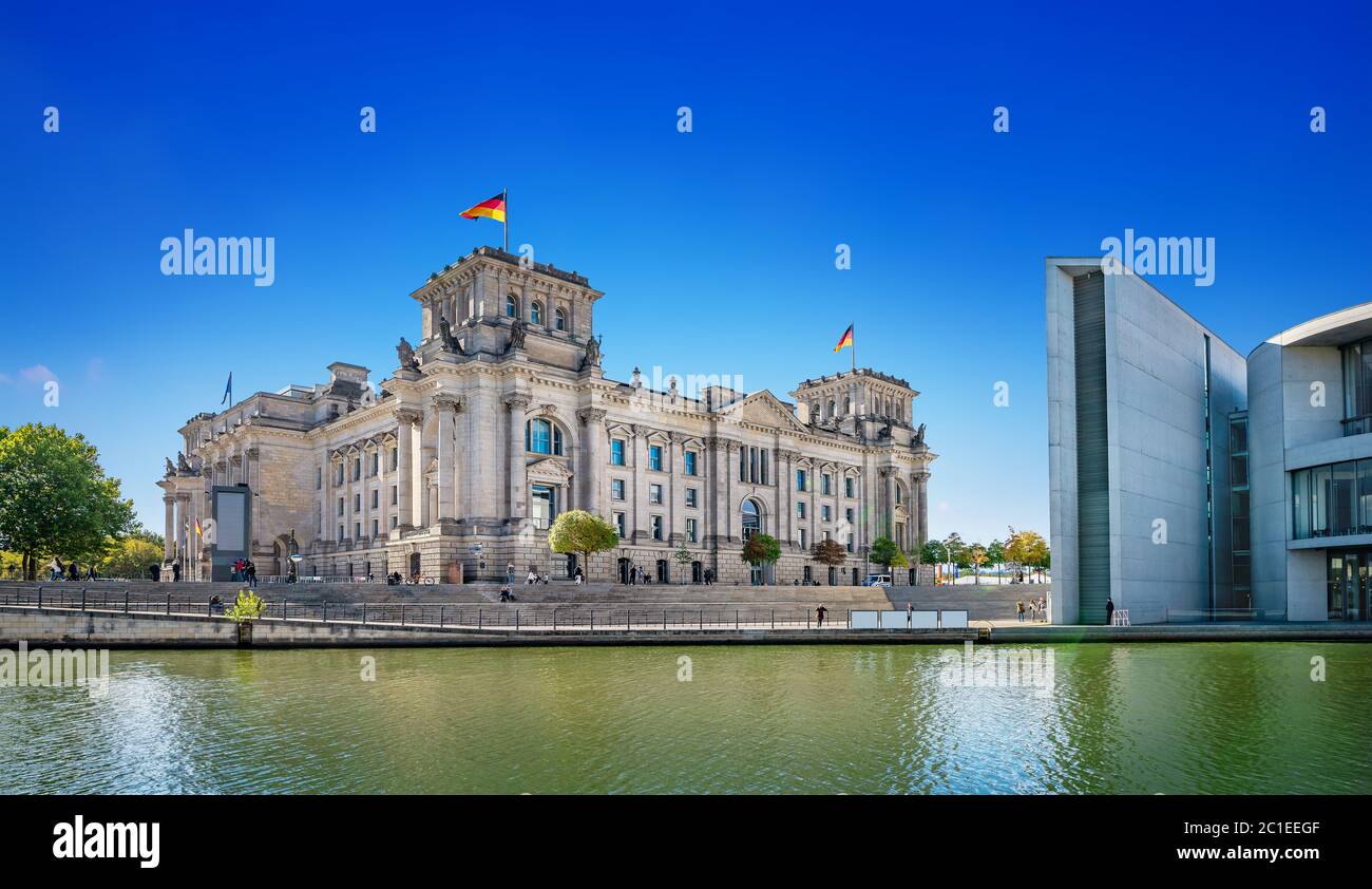vista panoramica sul quartiere governativo di berlino Foto Stock