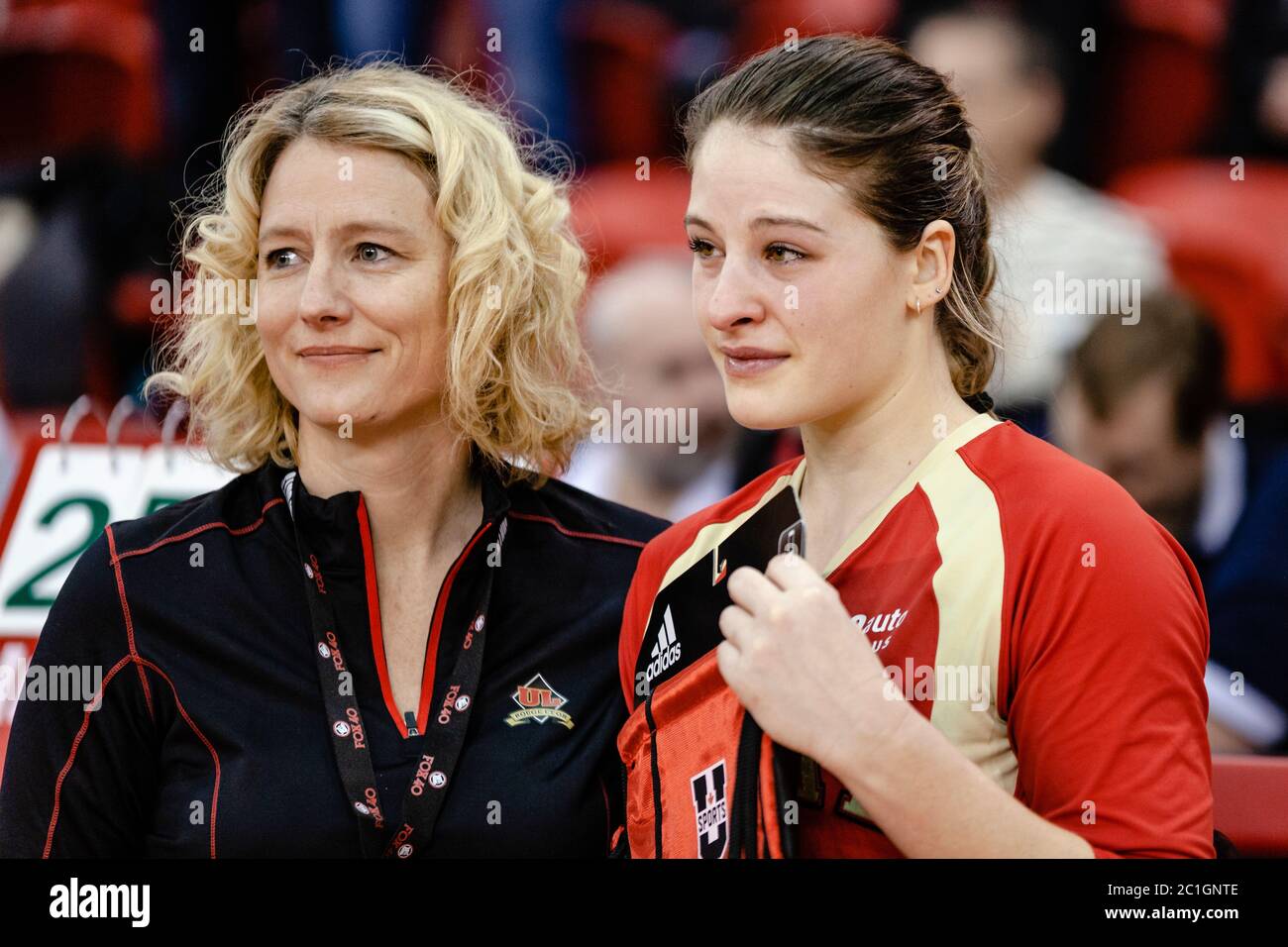 Pallavolo donna giocatore Laval Rouge et o - emozione, lacrime, miglior giocatore Foto Stock