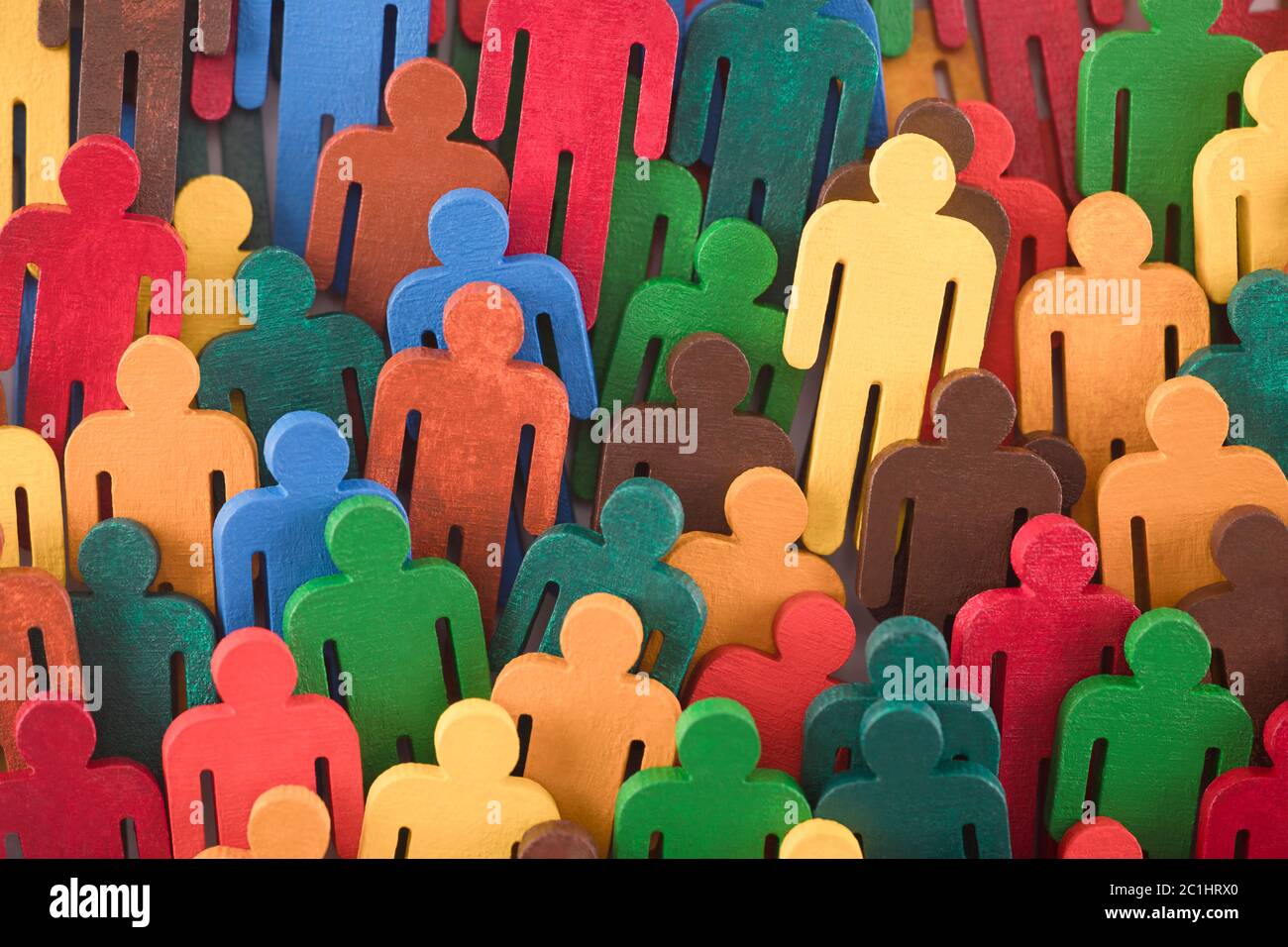 Verniciato colorato gruppo di persone nelle figure Foto Stock