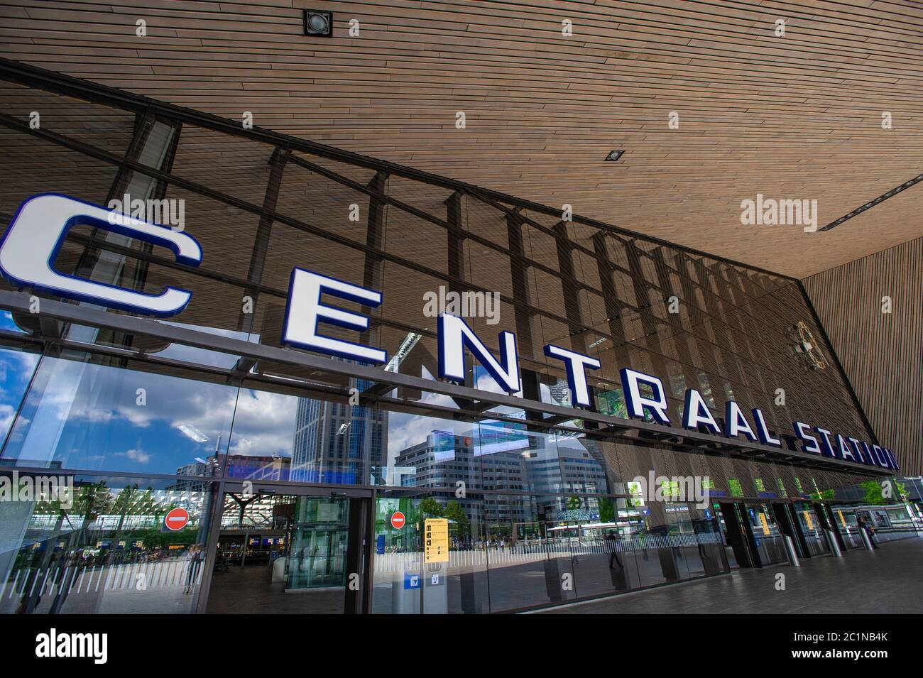 Stazione centrale di Rotterdam, Rotterdam, Paesi Bassi. Inizio progettazione: 2003. Inizio lavori: 2007. Data di completamento: 2014. Cliente: Gemeentewerken Ro Foto Stock