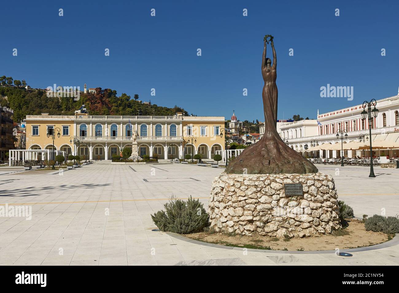 Statua e piazza principale dell'arte a Zante, Mar Ionio, Grecia, Europa. Foto Stock