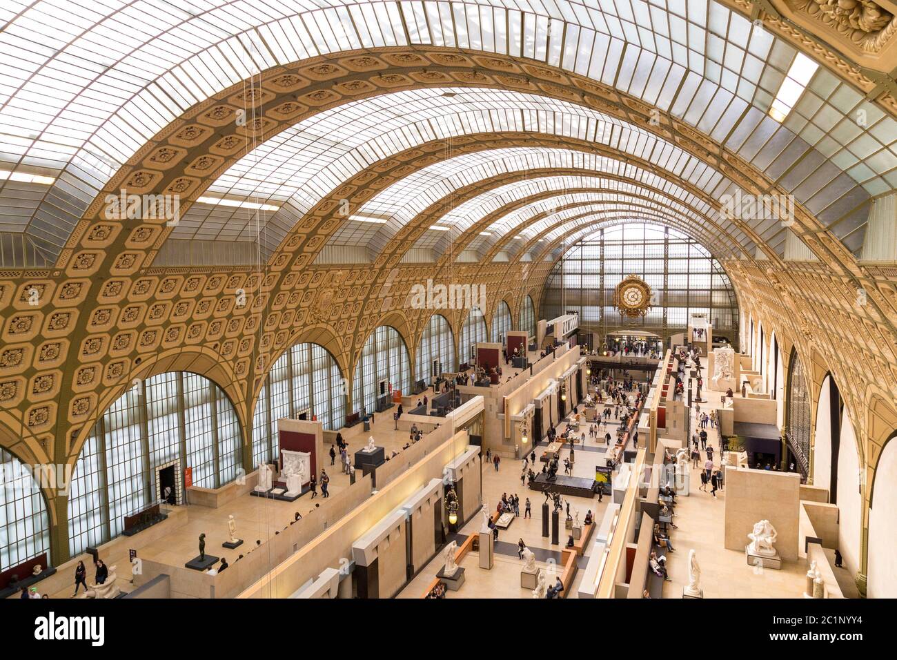 Parigi, Francia, 28 2017 marzo: L'interno del musee d'orsay il 12 2015 settembre a Parigi. E' ospitato nell'ex Gare d'Ors Foto Stock