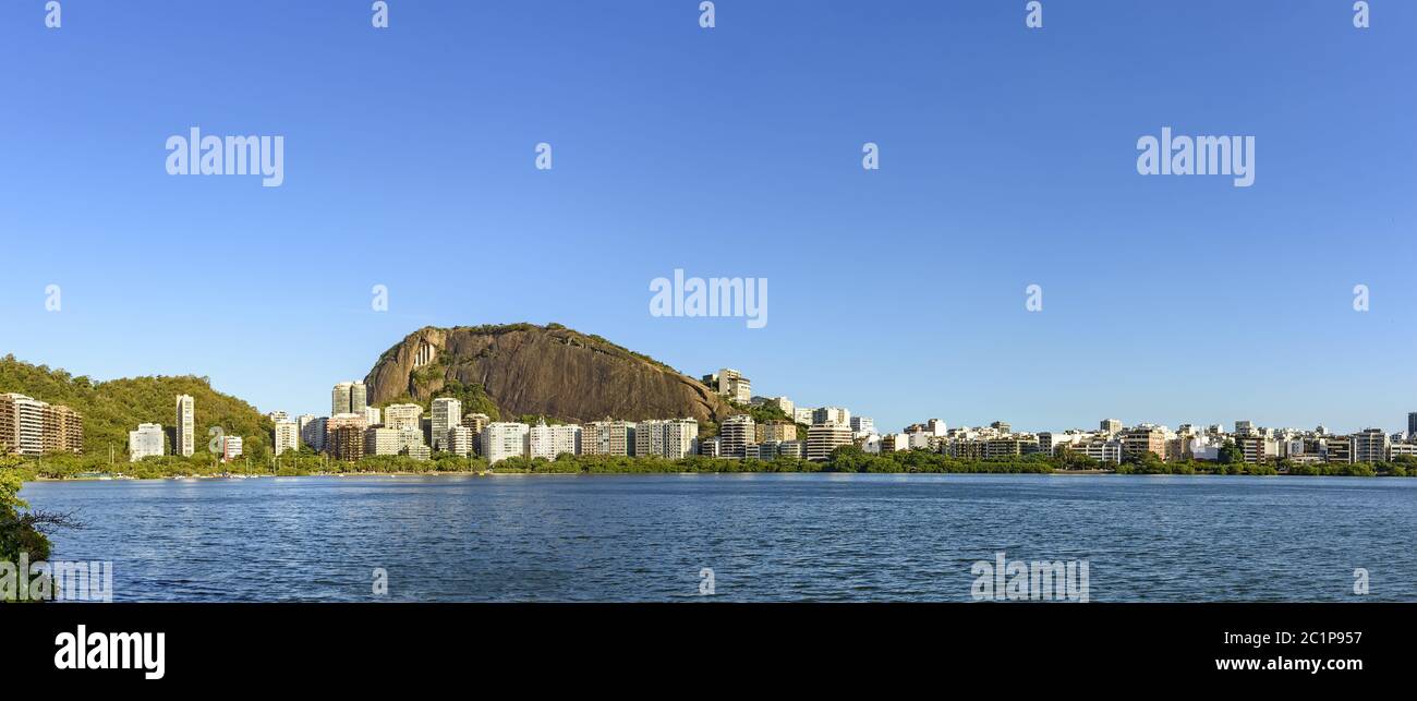 Immagine panoramica della laguna di Rodrigo de Freitas a Rio de Janeiro Foto Stock