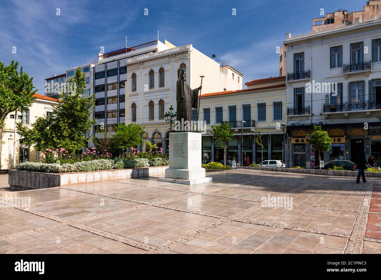 Statua di Mons. Damaskinos, Piazza Mitropoleos, Atene, Grecia, Europa Foto Stock