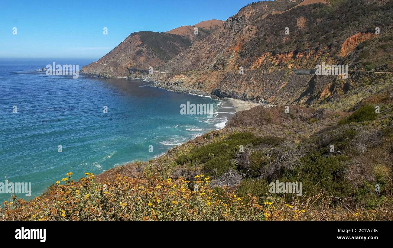 Big Creek ponte sulla autostrada 1 lungo la costa della California in big sur Foto Stock